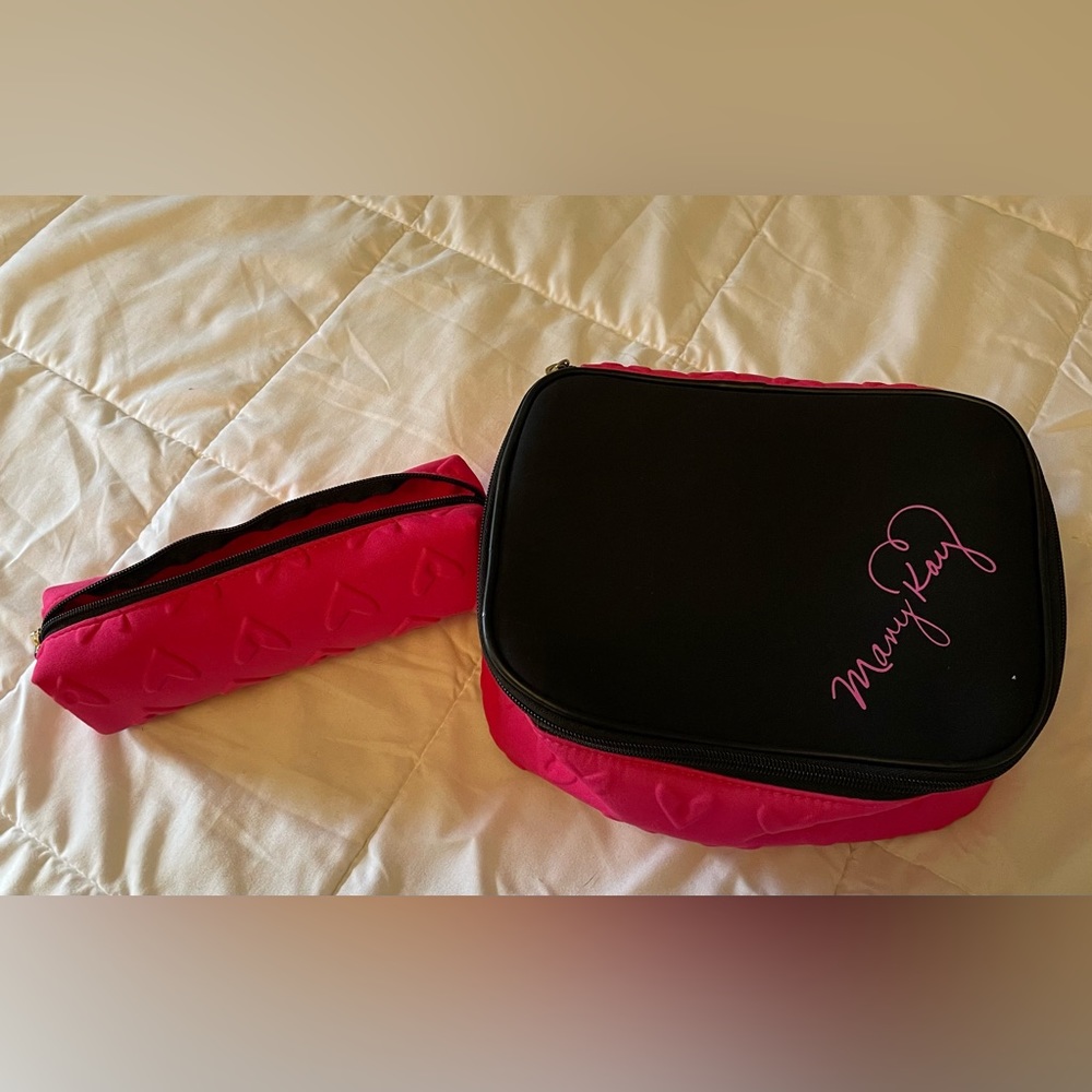 2 piece brand cosmetic bag set